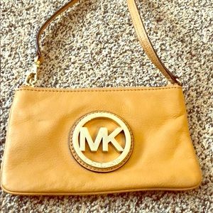 Authentic Michael Kors wristlet